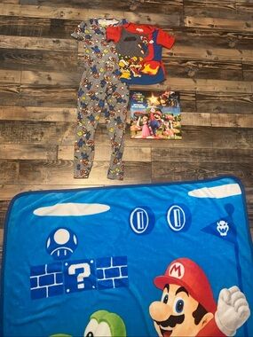 Nintendo Mario PJ, blanket, and book lot